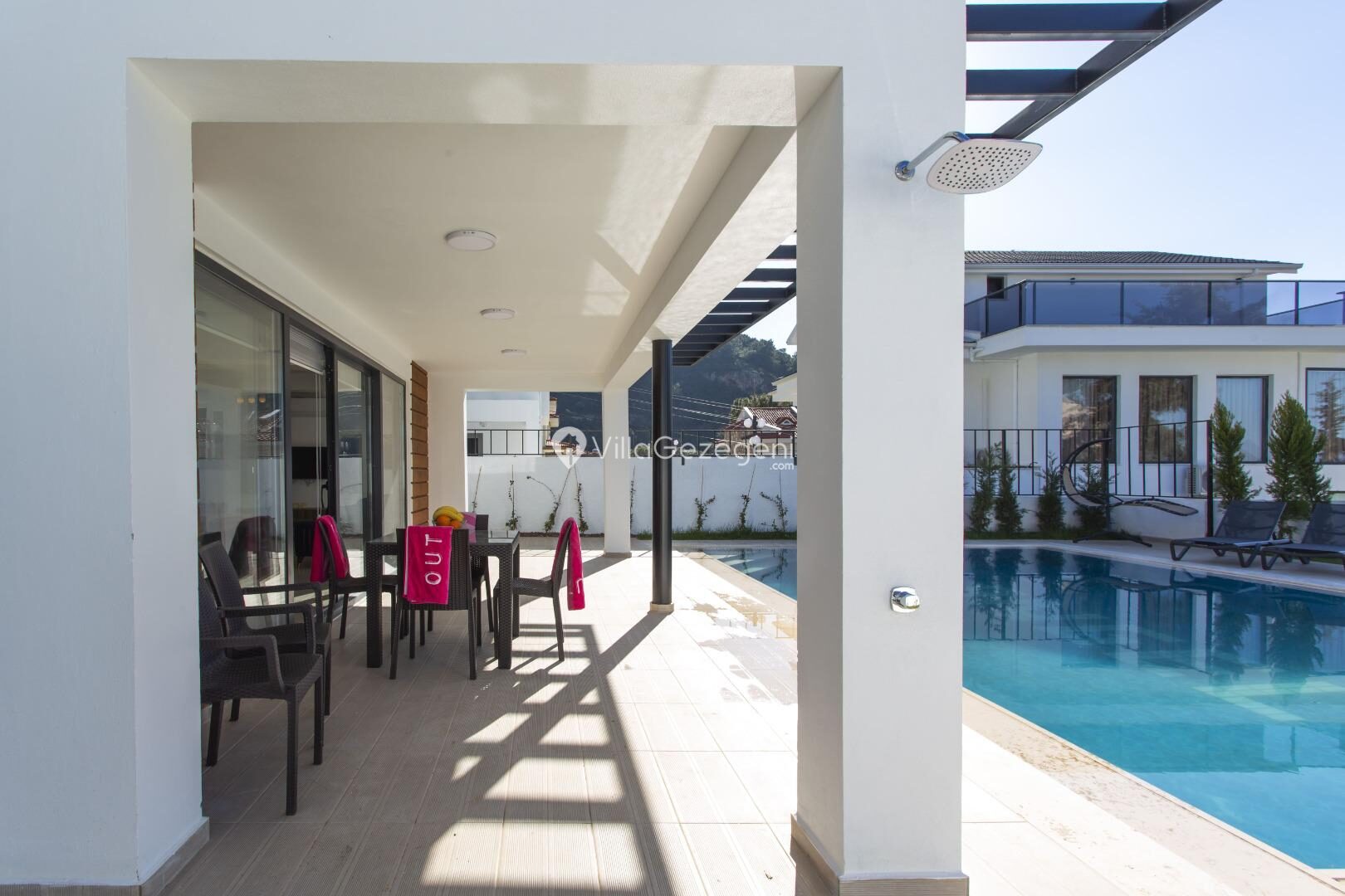 Villa Berzan — 13