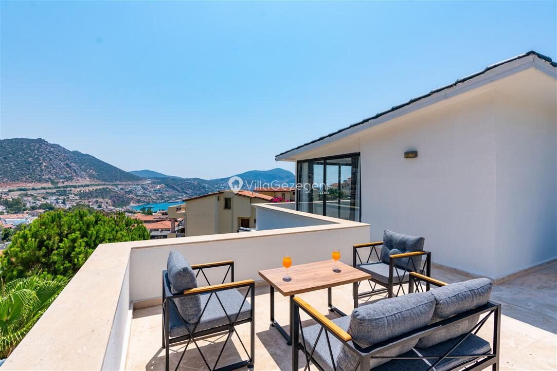 Villa City — 42