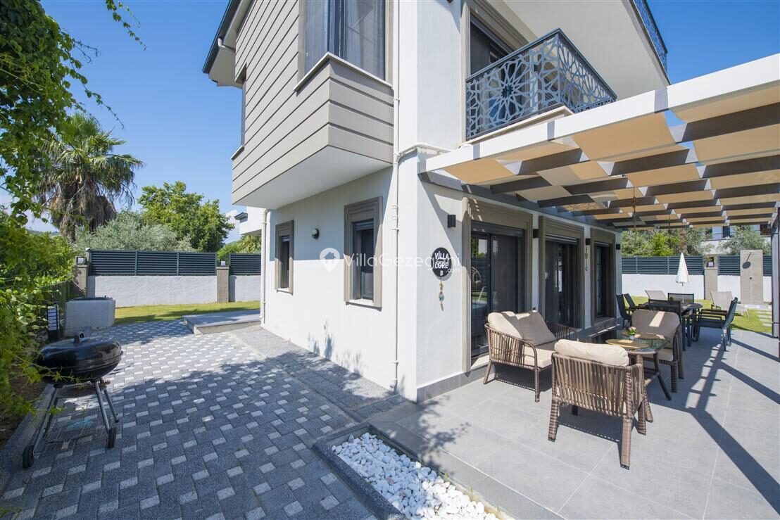Villa Lore B — 8