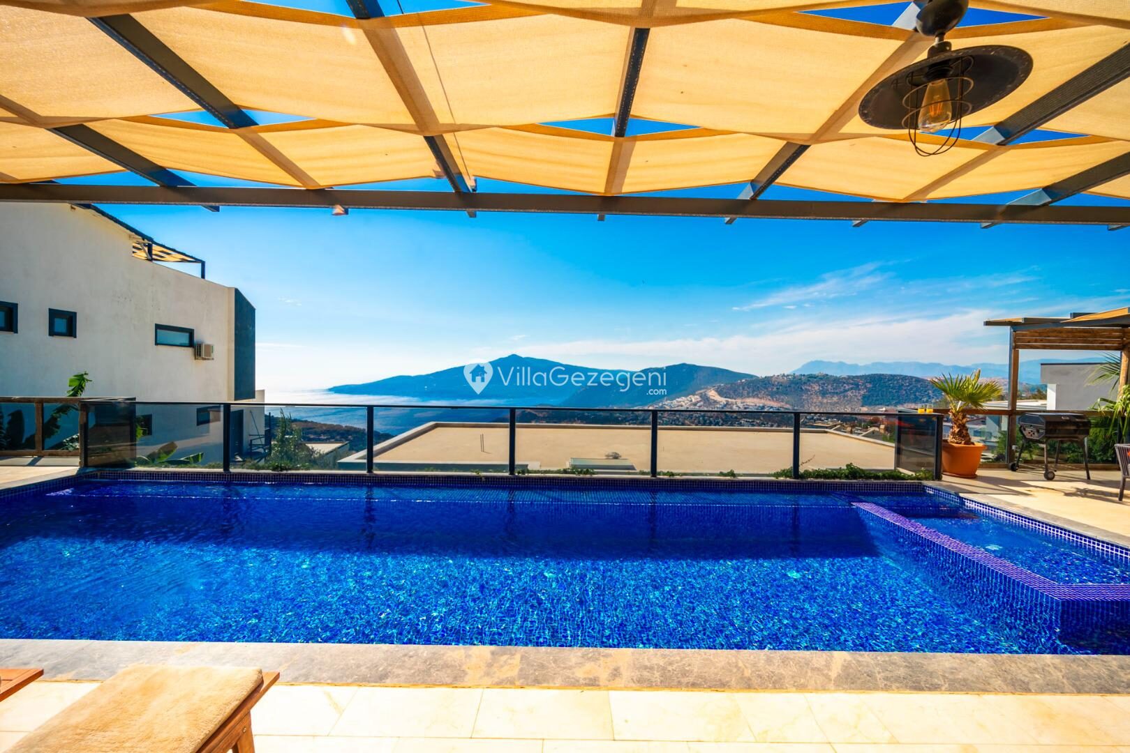 Villa Everest — 11