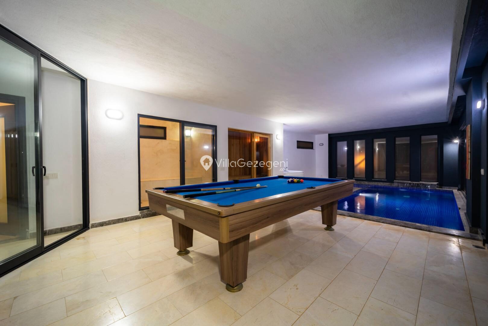 Villa Everest — 45