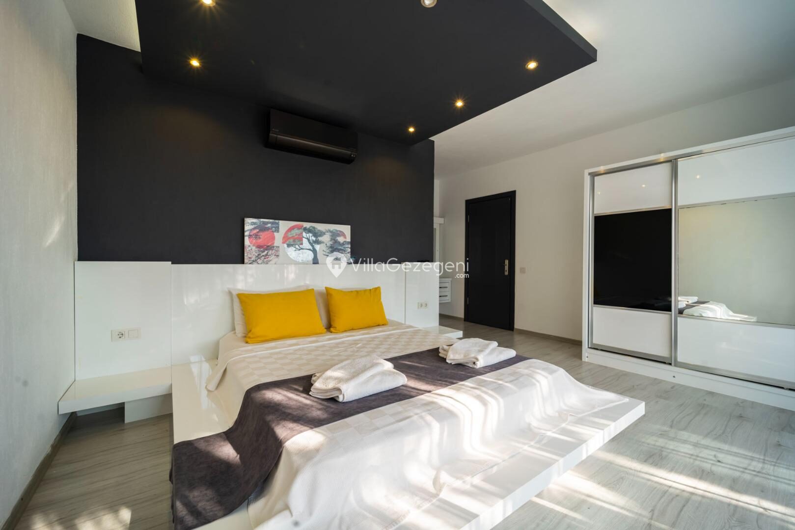 Villa Everest — 63