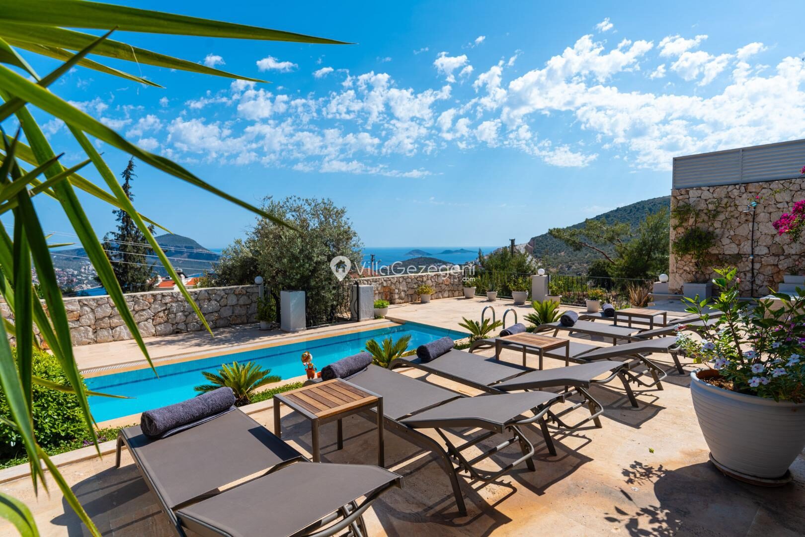 Villa Seas The Day — 9
