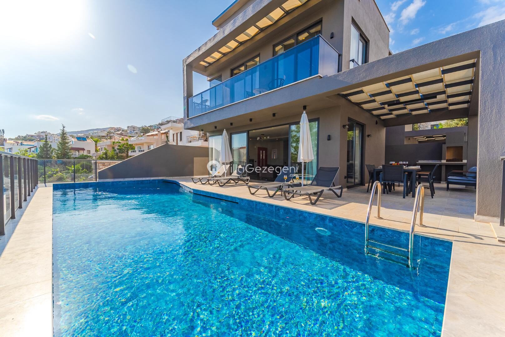 Villa Muhil — 1