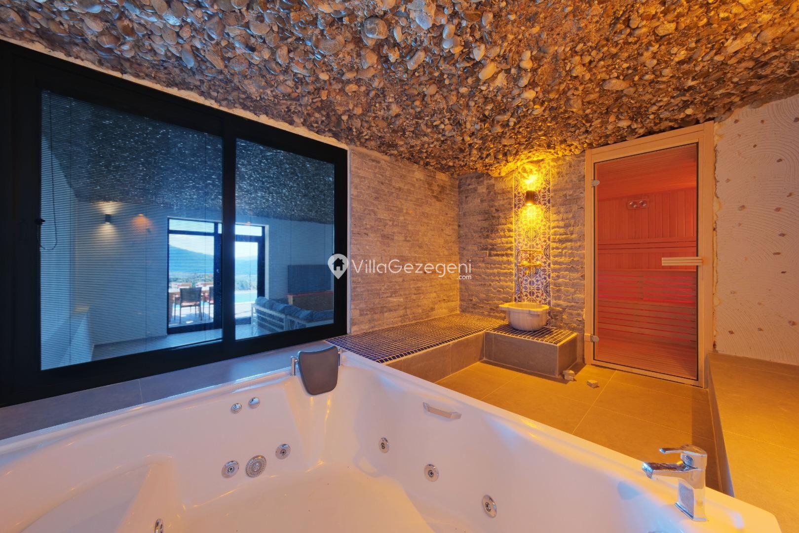 Villa Ayza — 39
