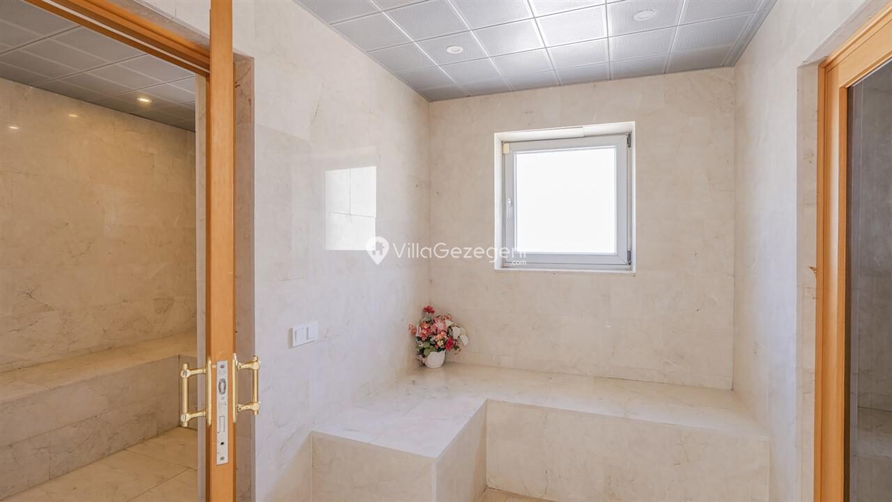 Villa Avon — 33