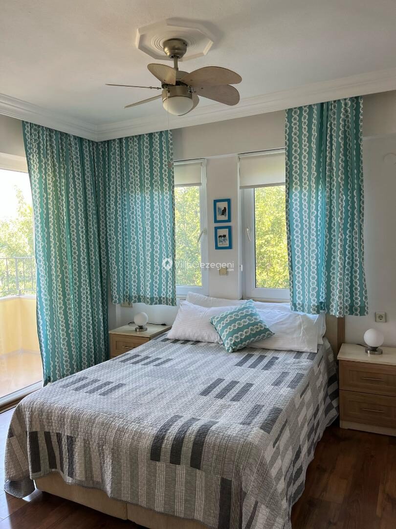 Villa Alora — 22