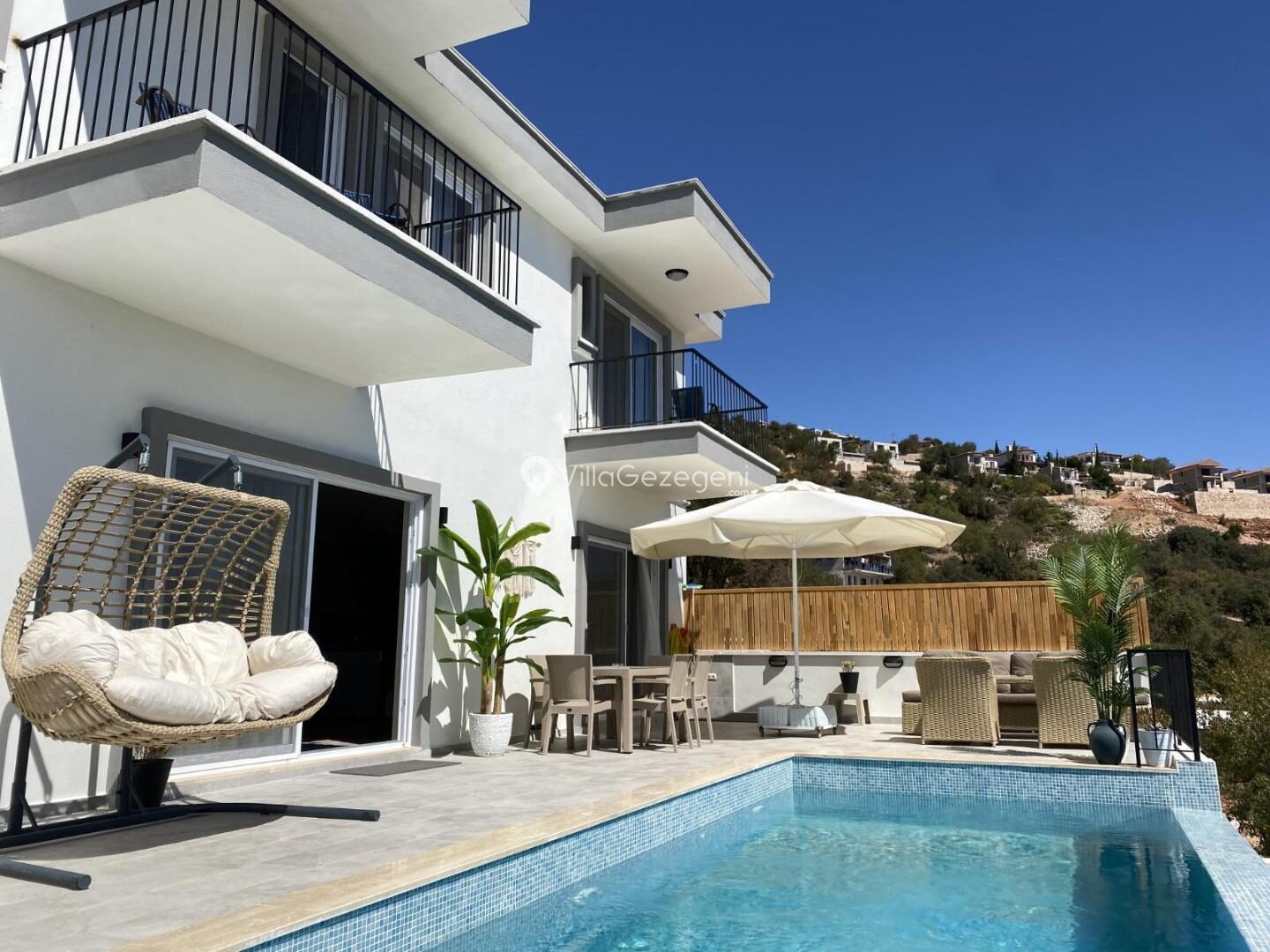 Villa Ata — 3