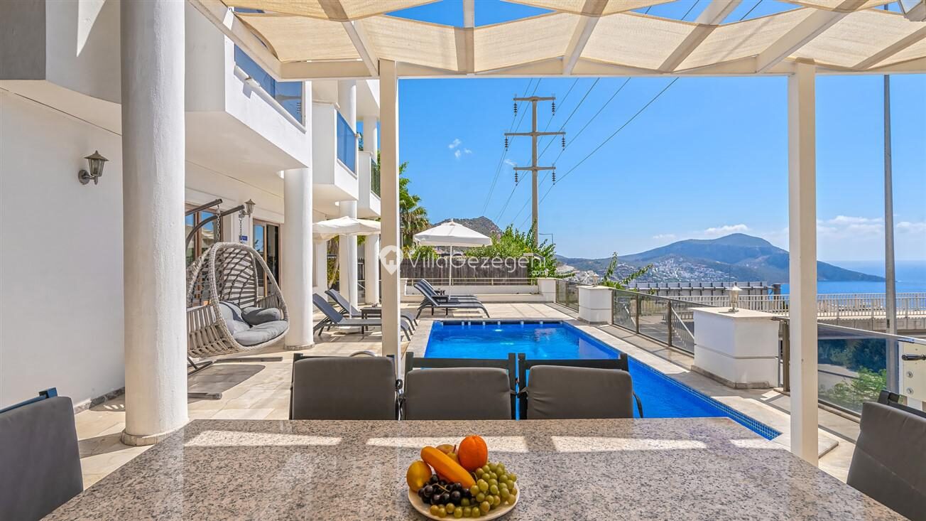 Villa Palm — 12