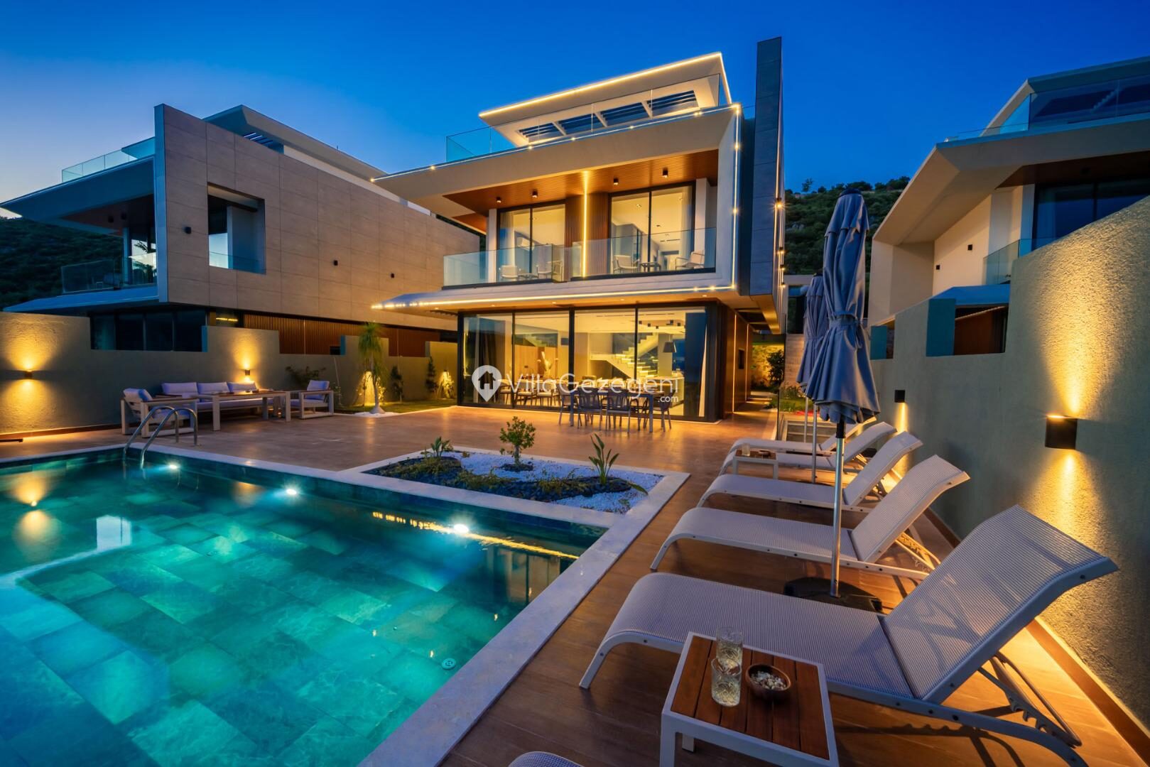 Villa Aura E — 1