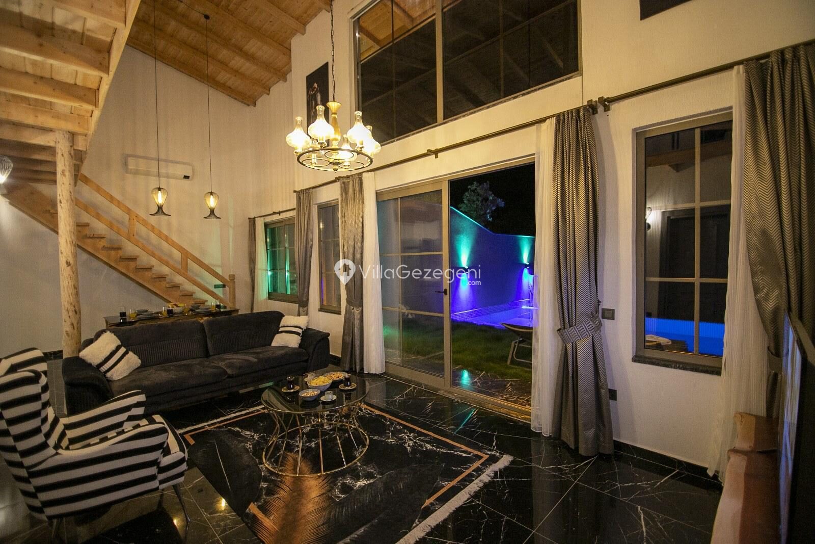 Villa Palace Small — 11