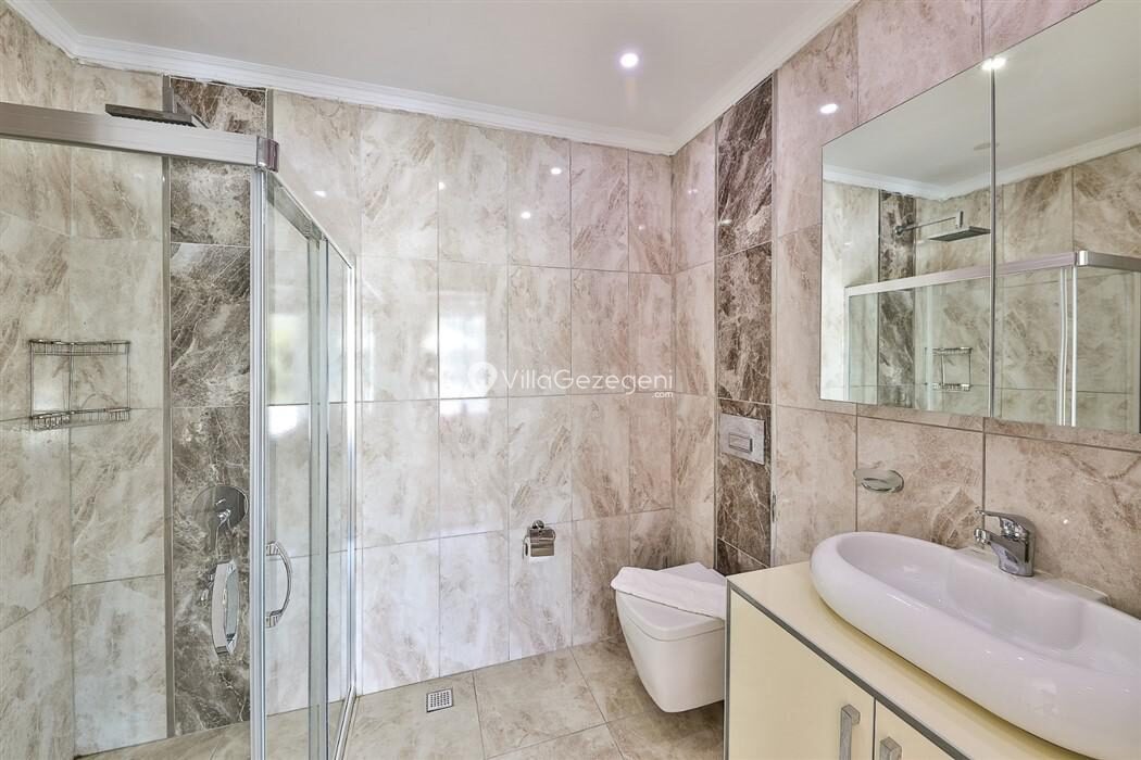 Villa Arda — 40