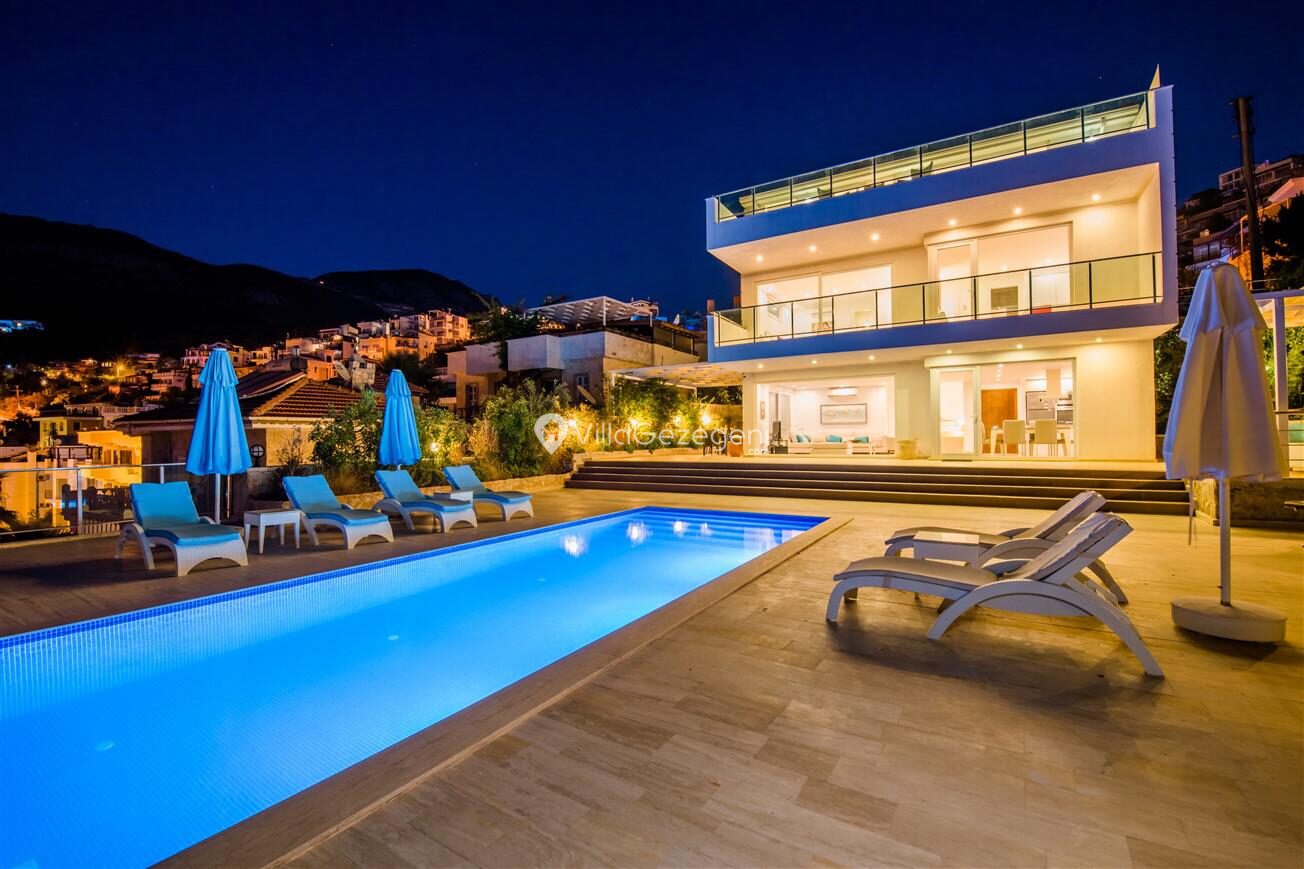 Villa Hillside Kışla — 2