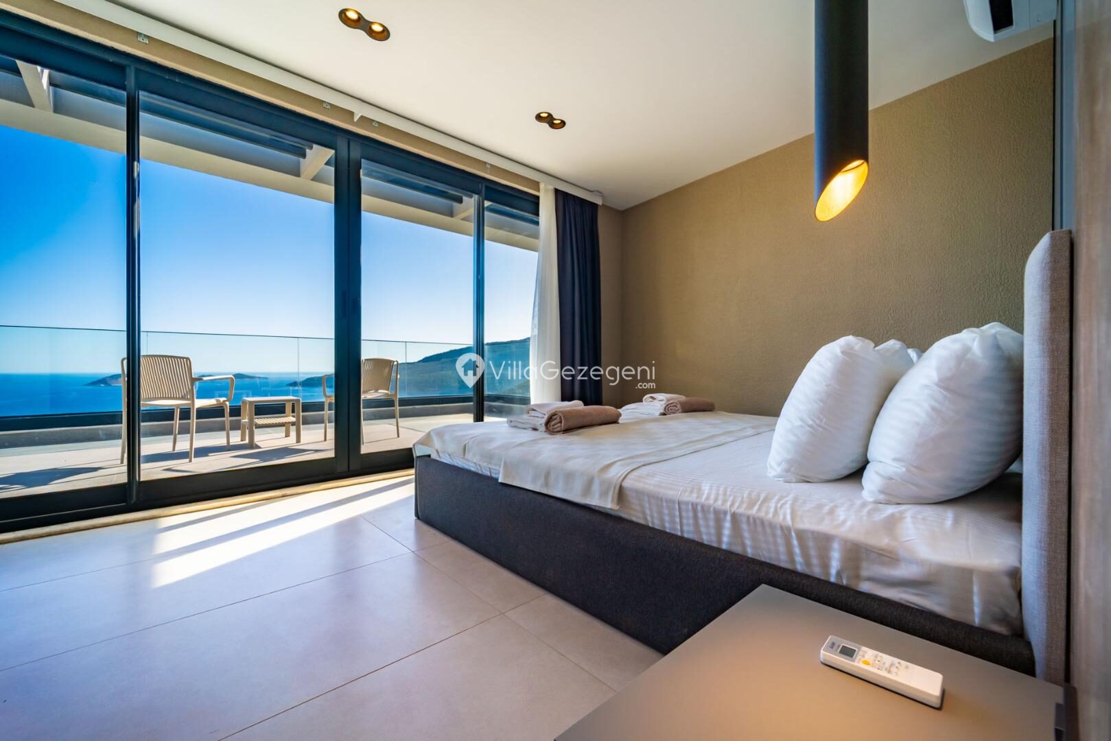 Villa Aura E — 43
