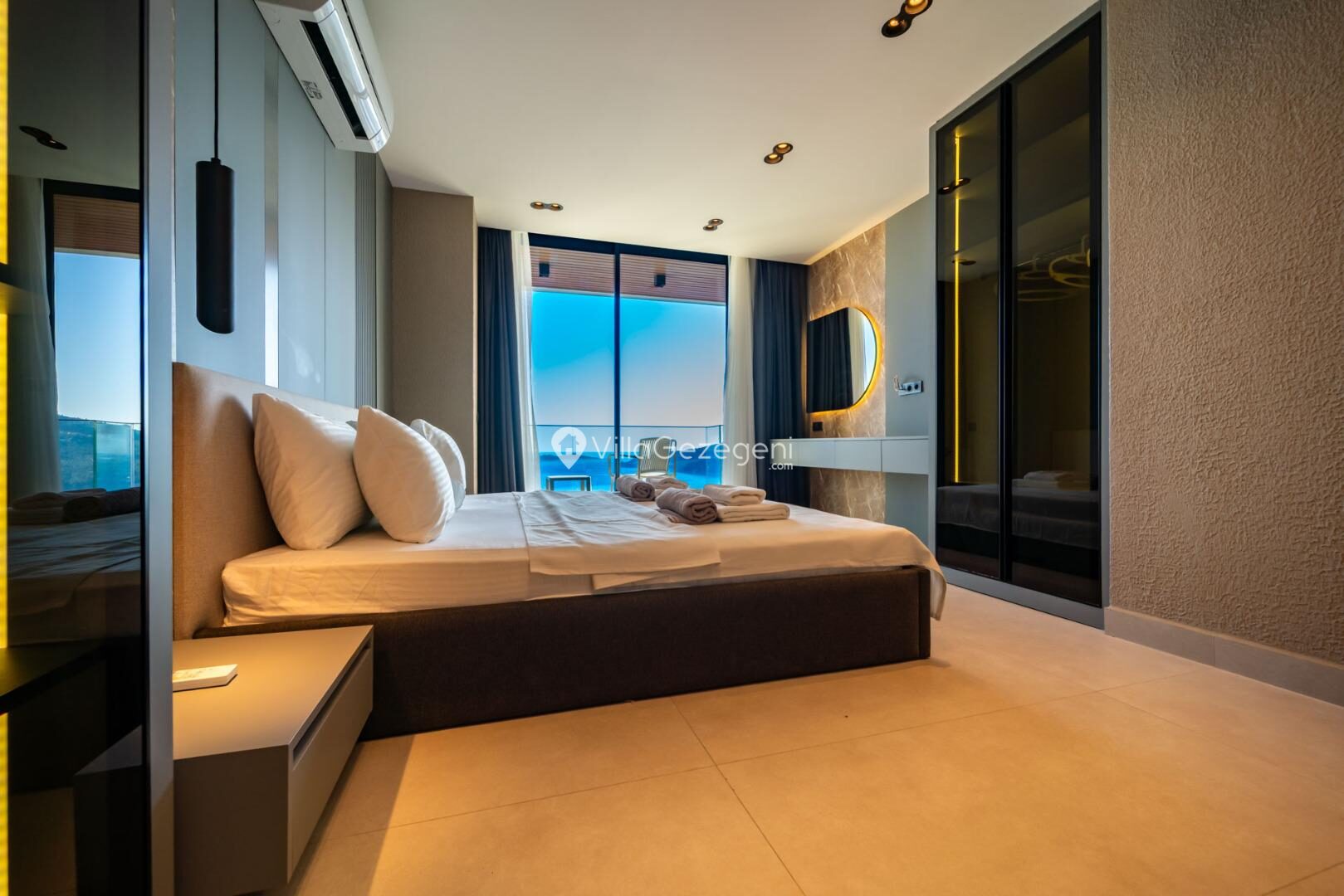 Villa Aura E — 51