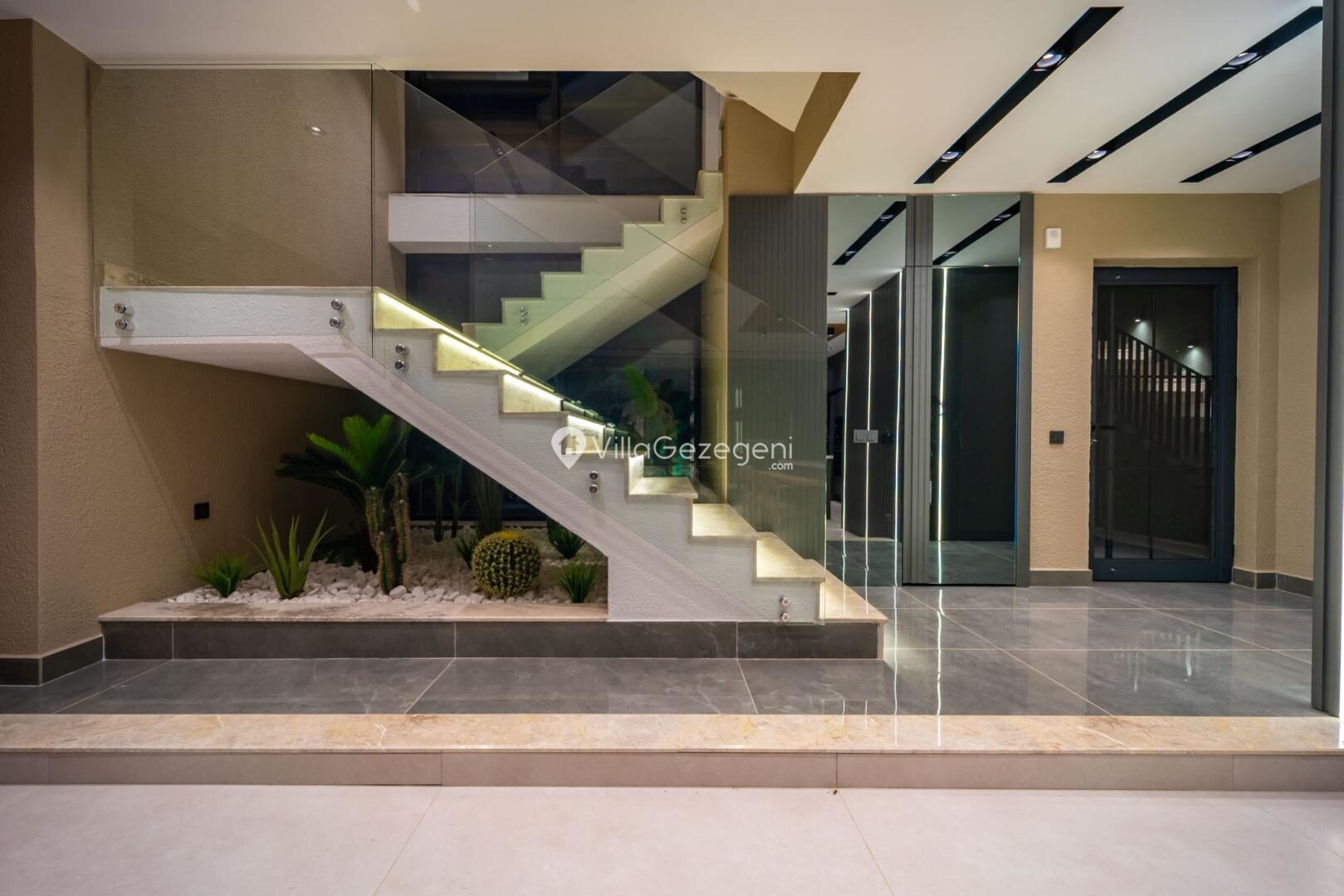 Villa Aura F — 75