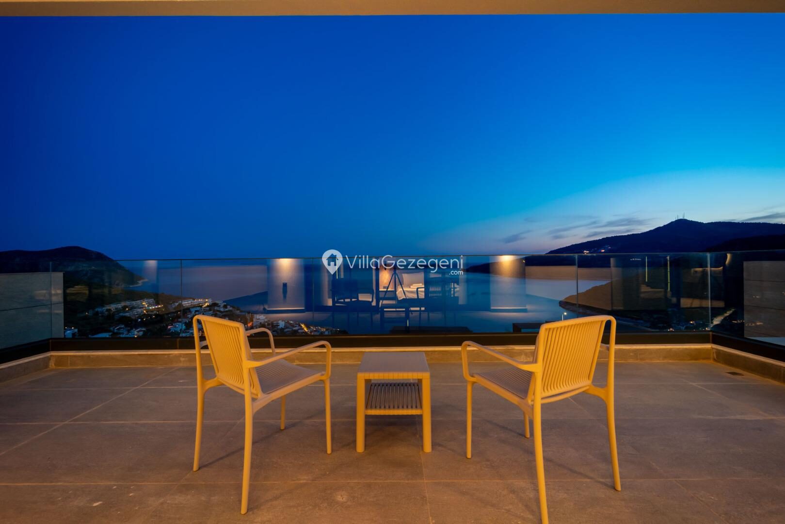 Villa Aura E — 79