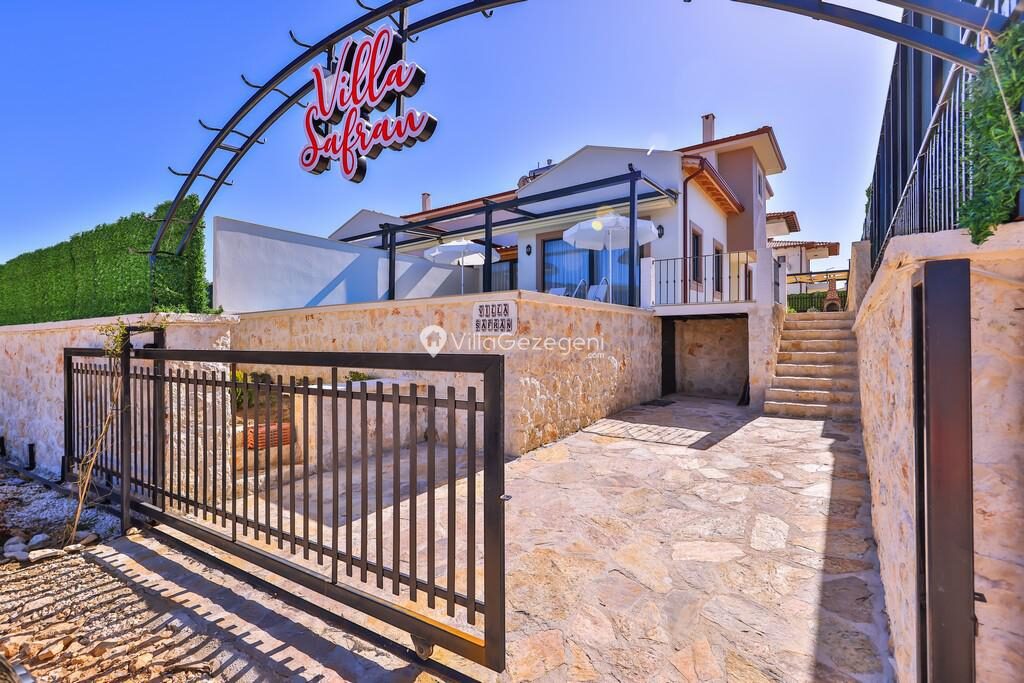 Villa Safran – Çukurbağ kiralık villa