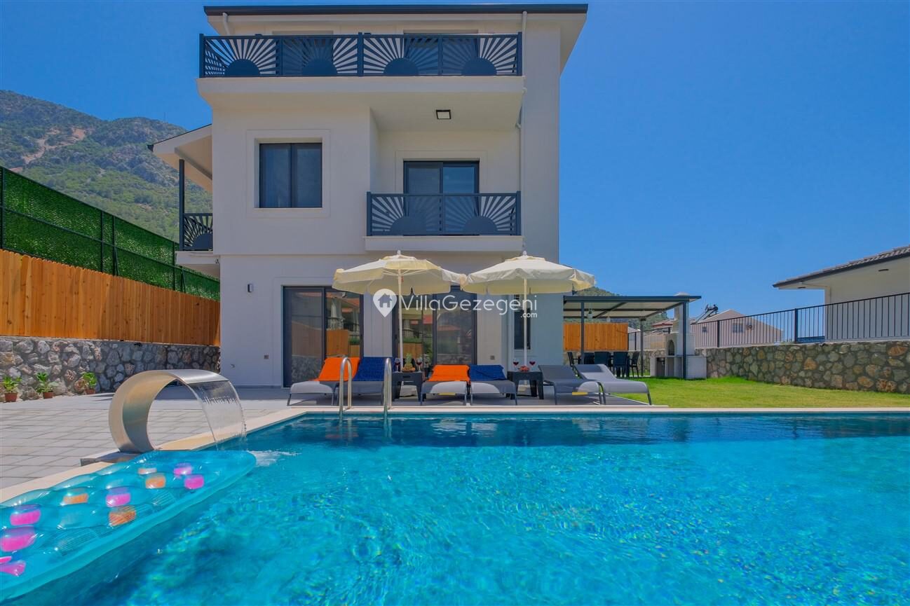Villa Santorini — 4