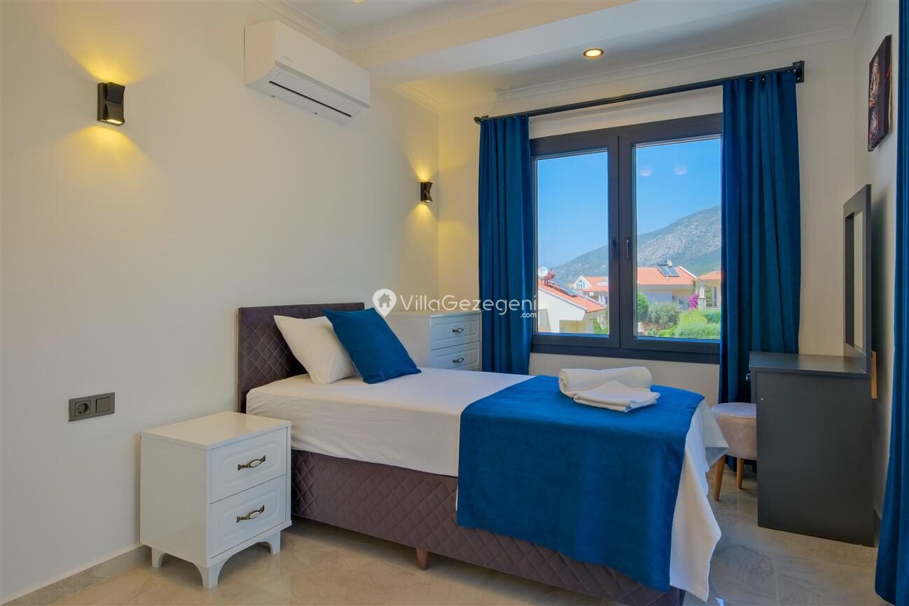 Villa Santorini — 50