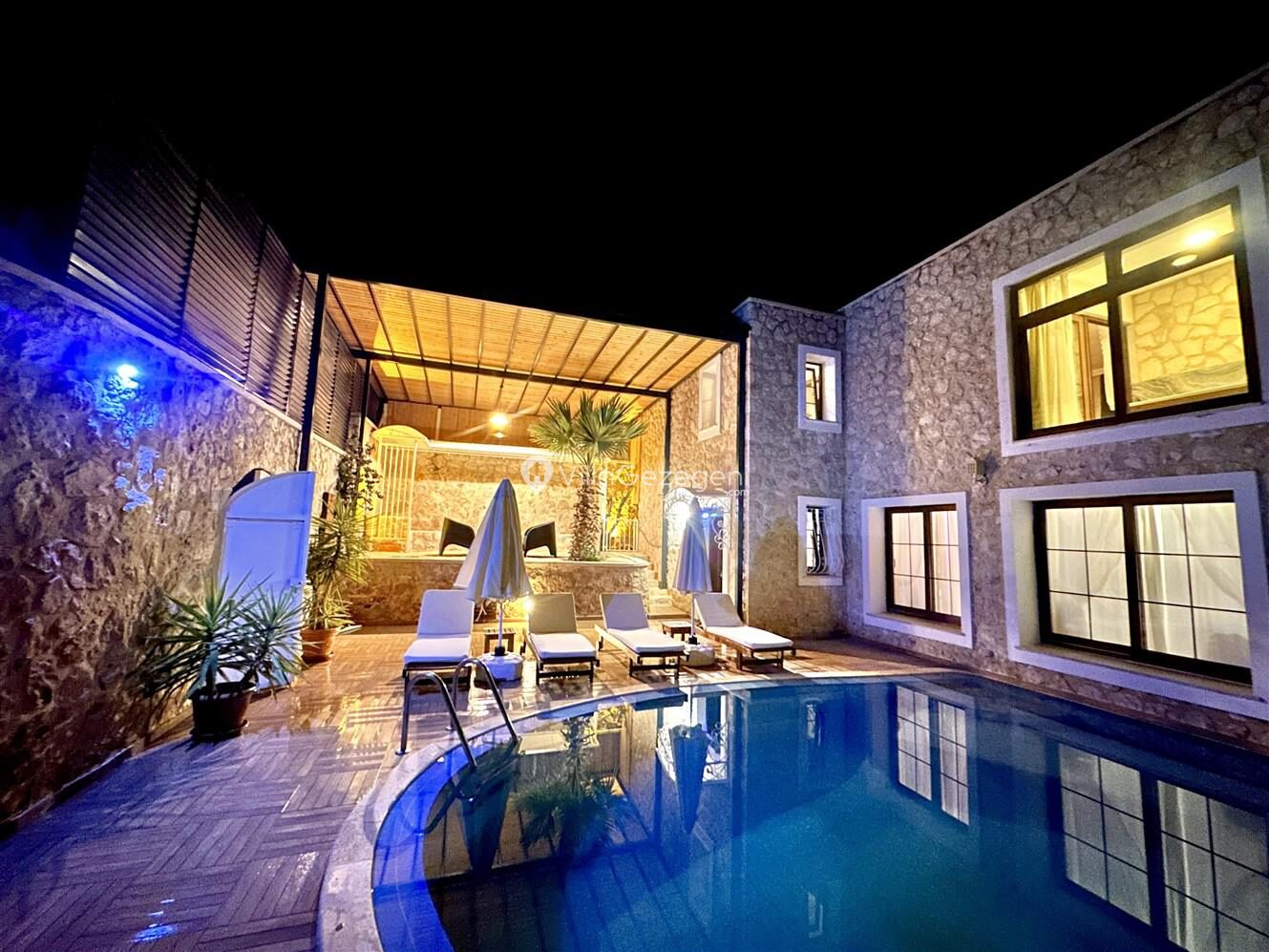 Villa Berat — 8