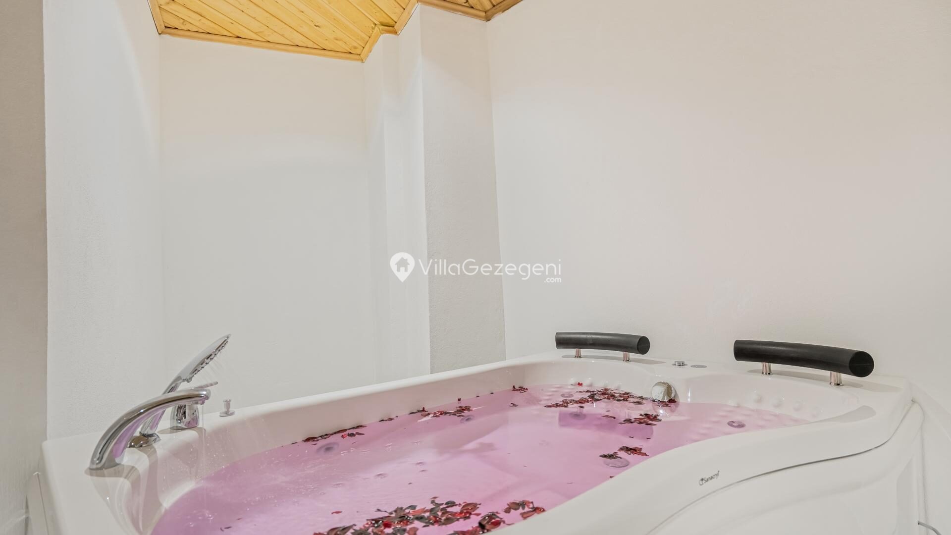 Villa Ceyhan — 34