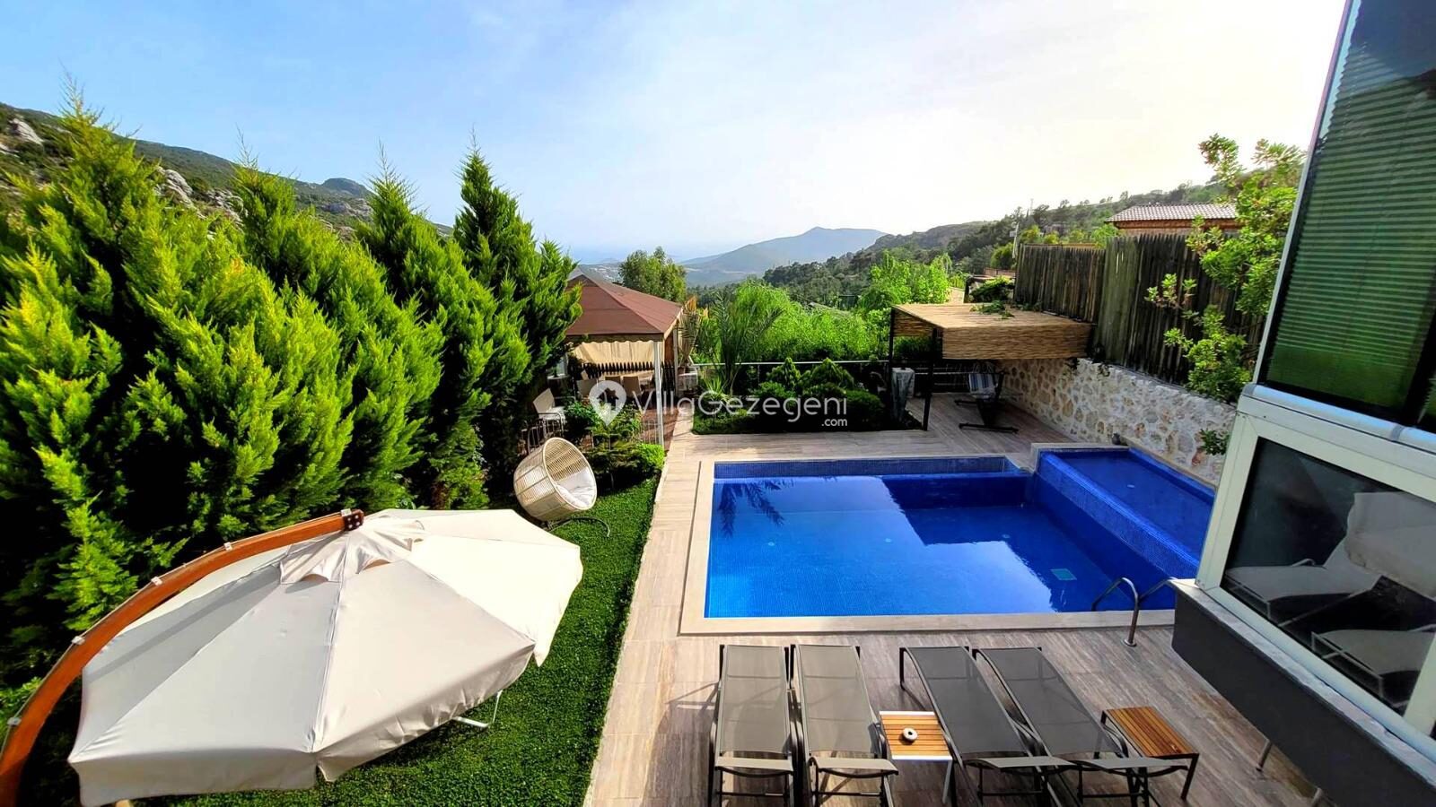 Villa Dere — 21