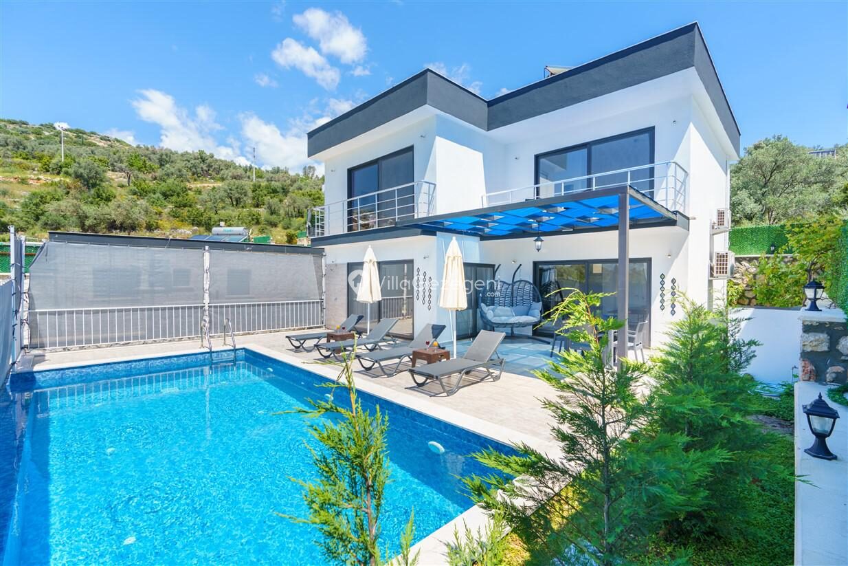 Villa Rojin — 1