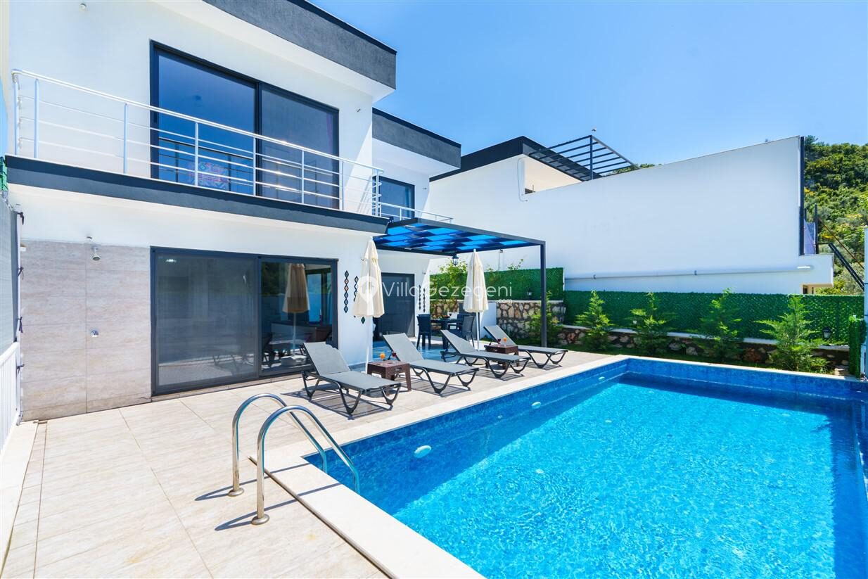 Villa Rojin — 2