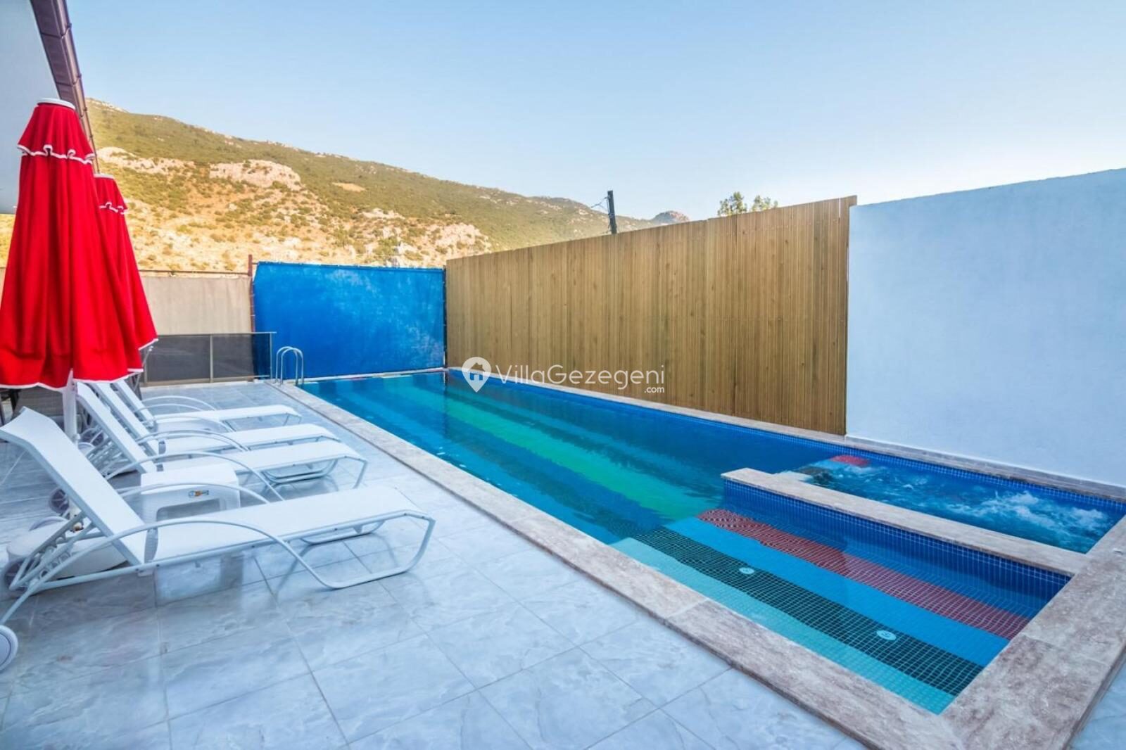 Villa Sunshine İslamlar — 4