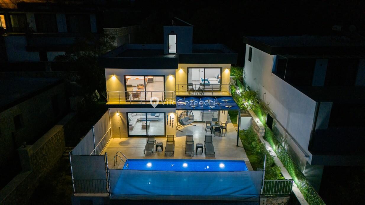 Villa Rojin — 74
