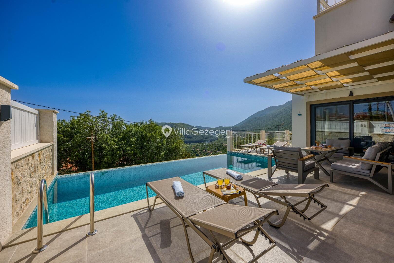 Villa Oriente — 14