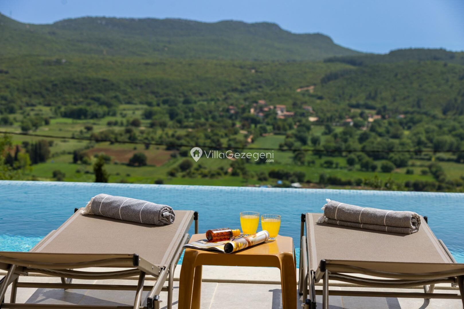 Villa Poeta — 21