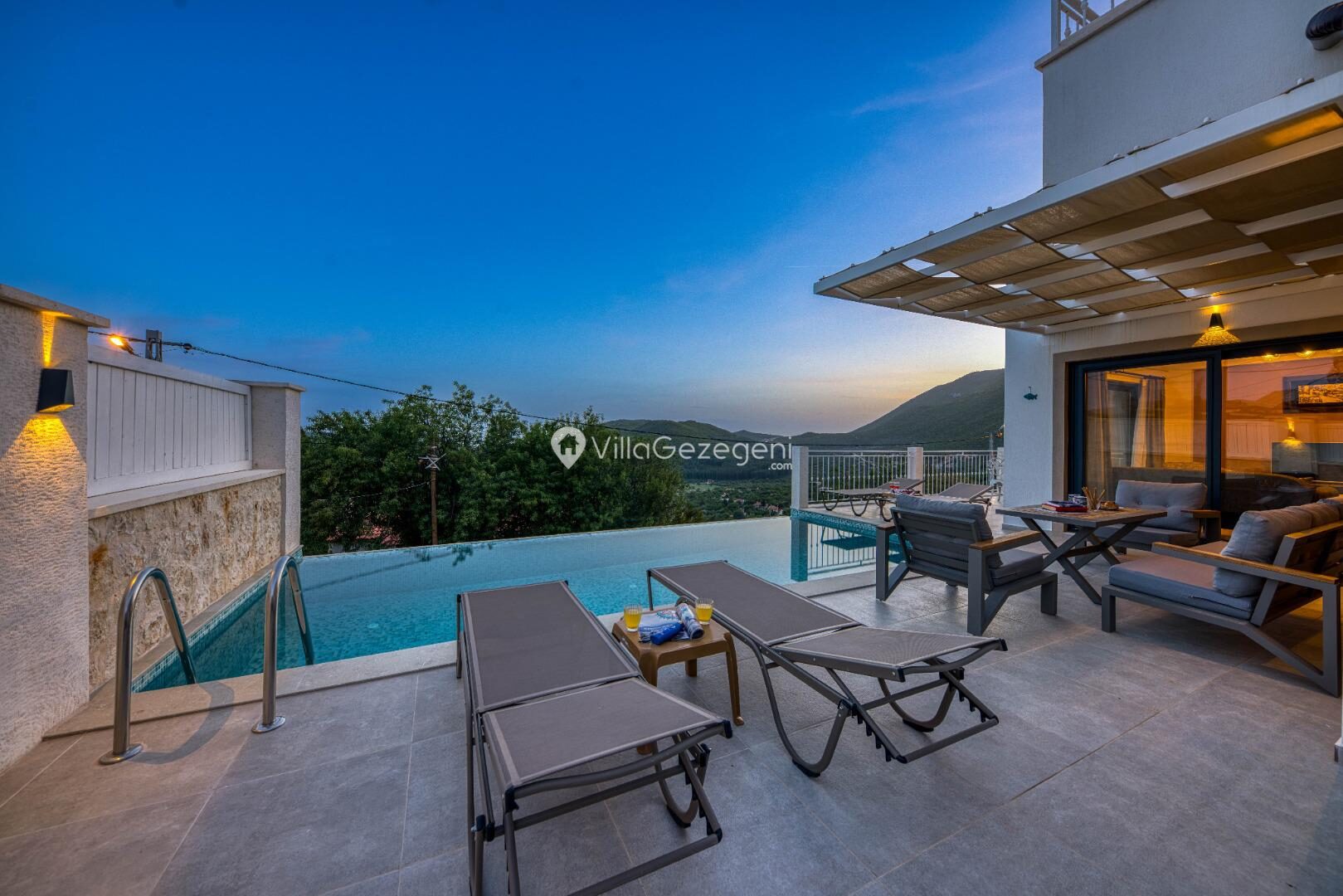 Villa Oriente — 26