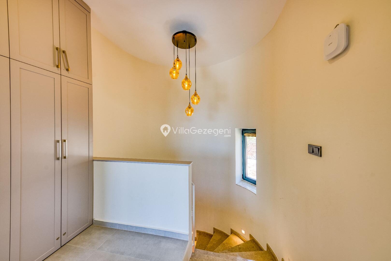 Villa Poeta — 45