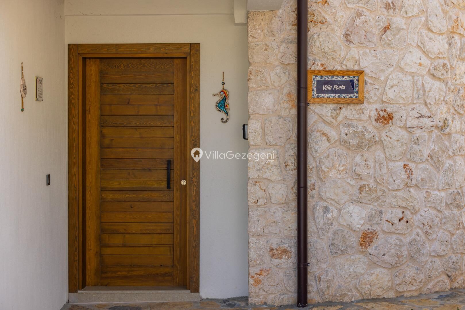 Villa Poeta — 57