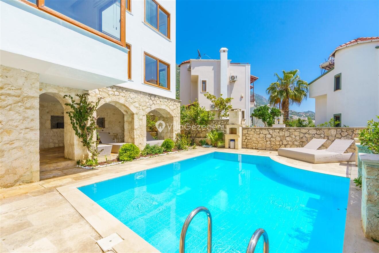 Villa Tarus Mara — 2