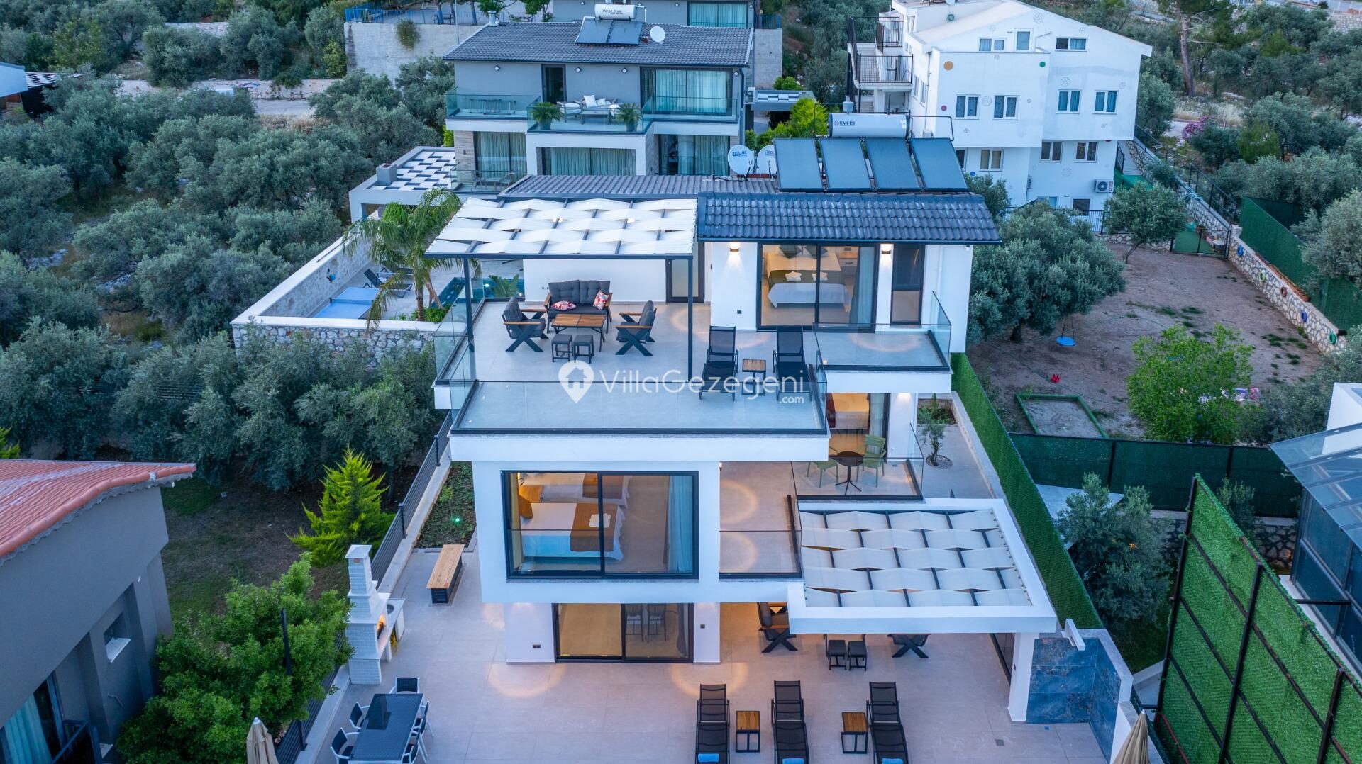 Villa Lovelet 1 — 33