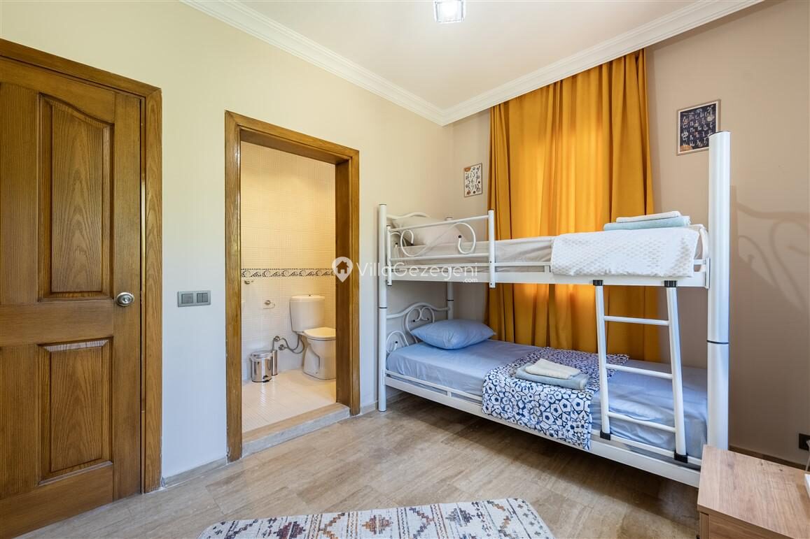 Villa Erhan — 66