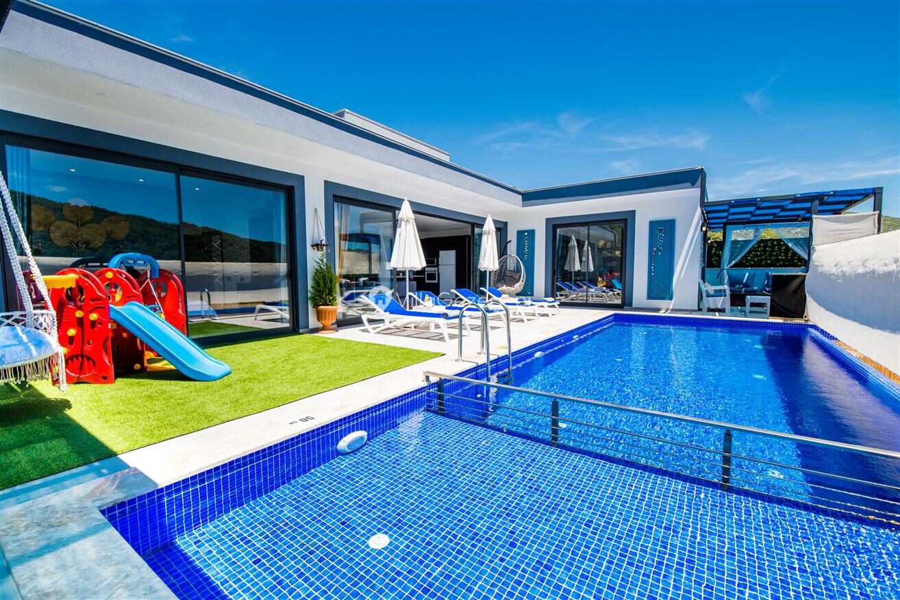 Villa Lavinya — 9