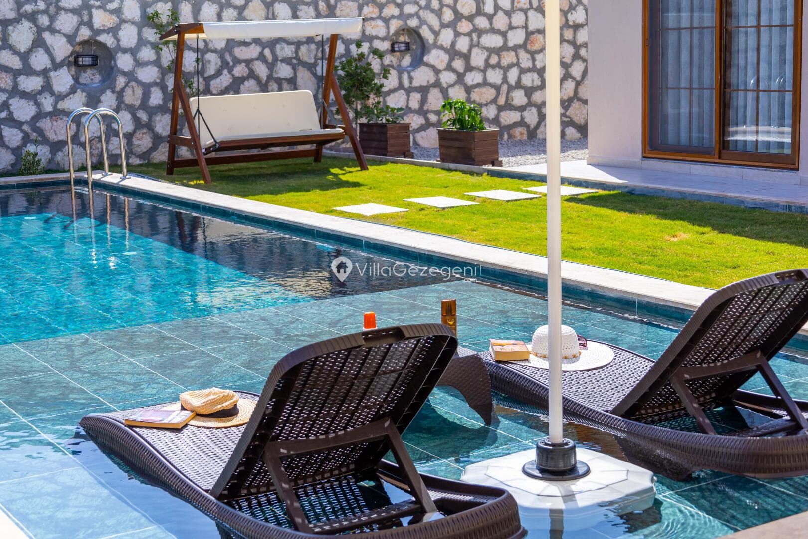 Villa Red — 10