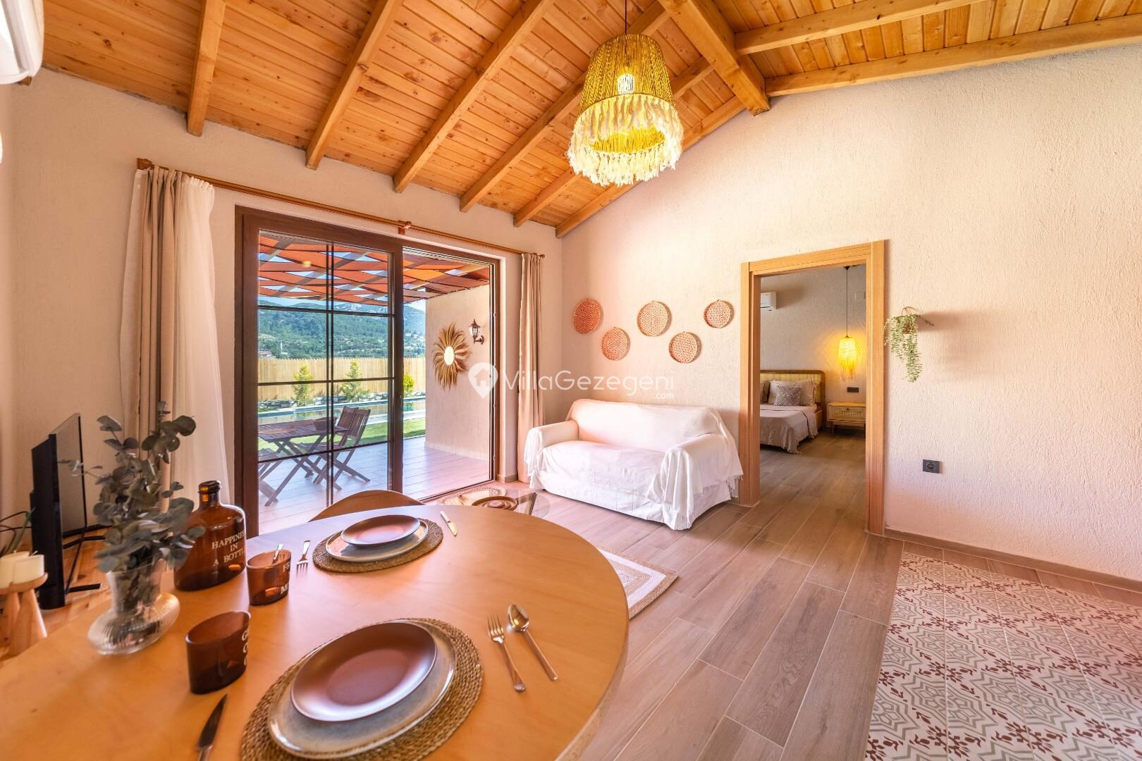 Villa Red — 18