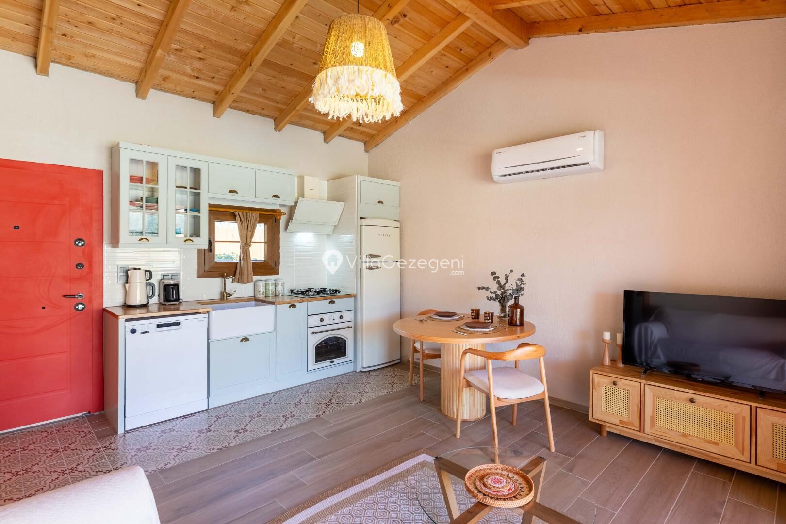 Villa Red — 20