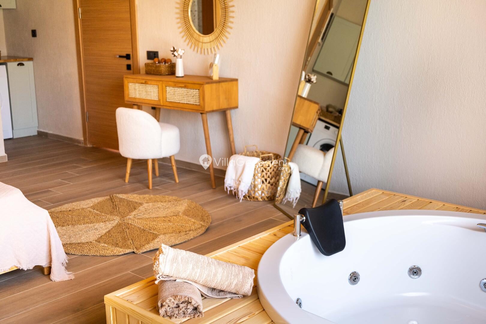 Villa Red — 30