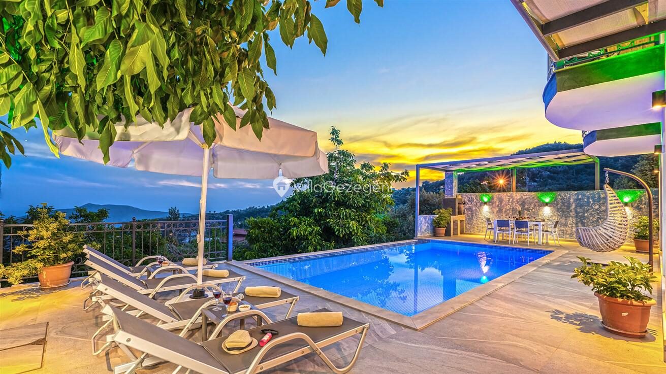 Villa Alara — 11