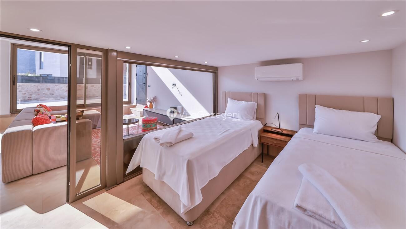 Villa Eliza — 44