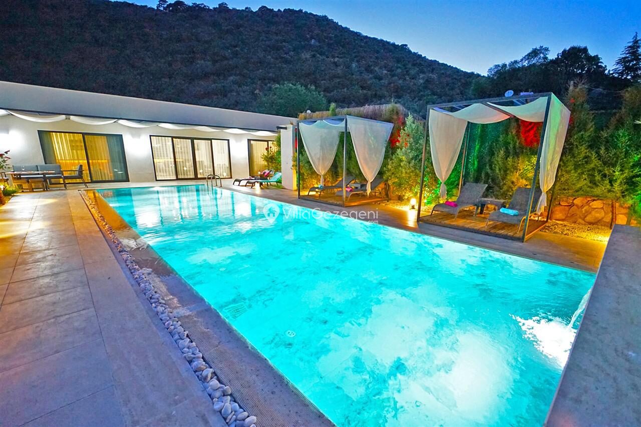 Villa Mamon Luxury Life — 3