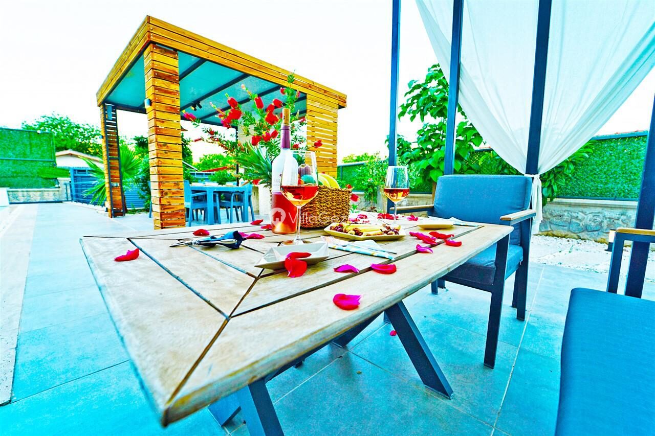 Villa Mamon Luxury Life — 16