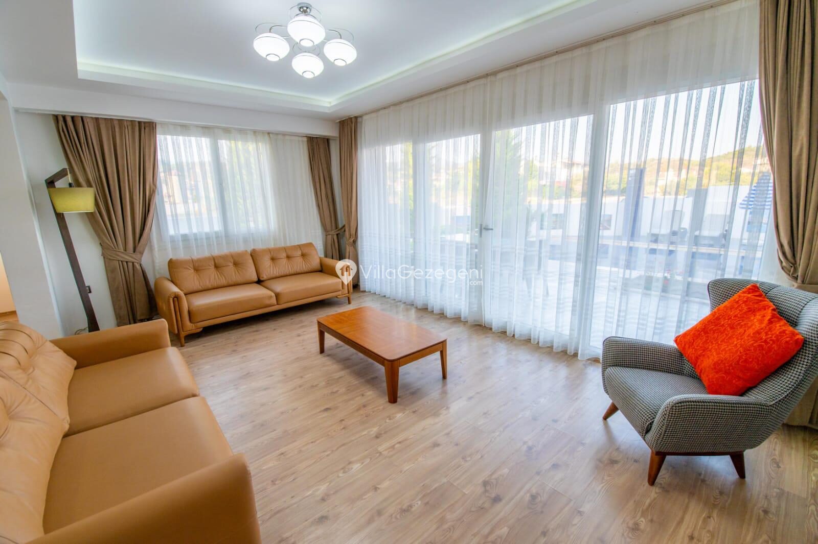 Villa Anka 14 — 67