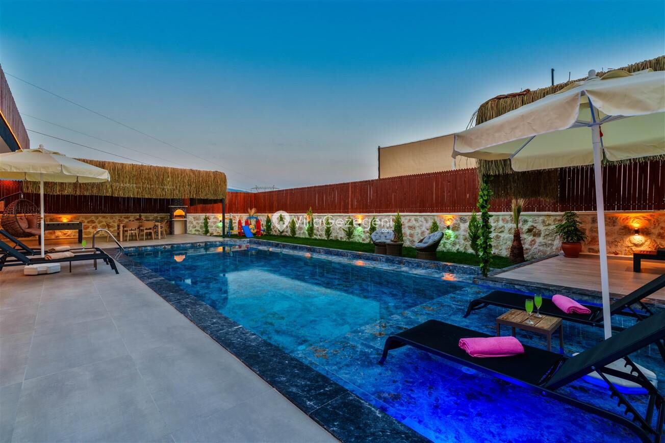 Villa Elysia — 11